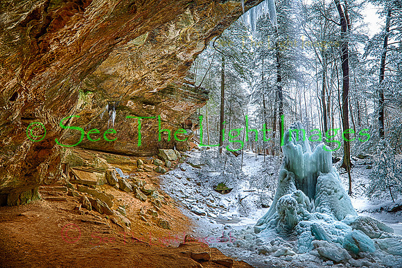 ©-Ash Cave Winter
